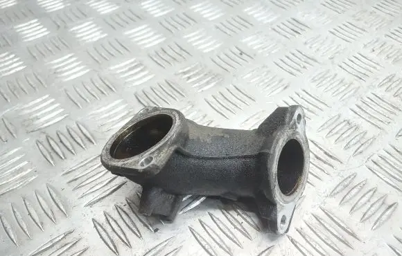 Nissan Qashqai+2 Intercooler hose/pipe