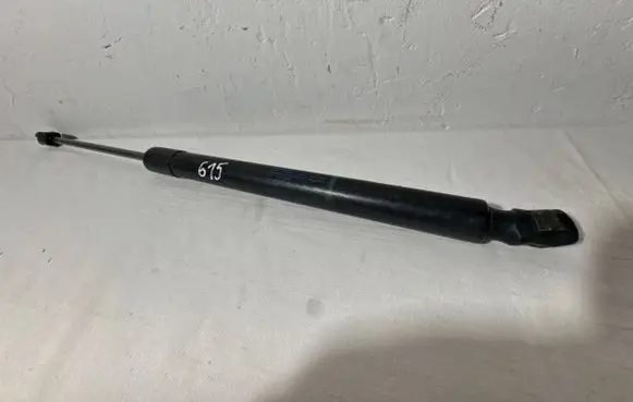 Audi Q7 4L Tailgate/trunk strut/damper 4L0827552F