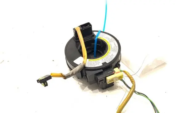 Suzuki Swift I Airbag squib ring wiring
