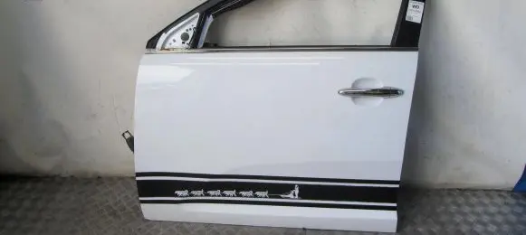 KIA Sportage Front door
