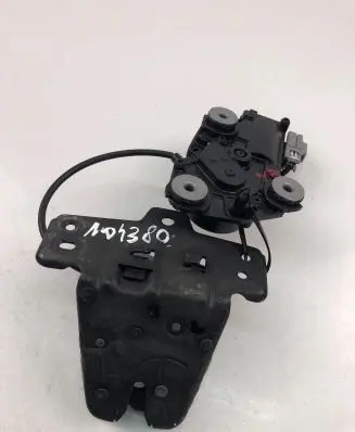 Volvo V60 Tailgate/trunk/boot lock/catch/latch 32149889