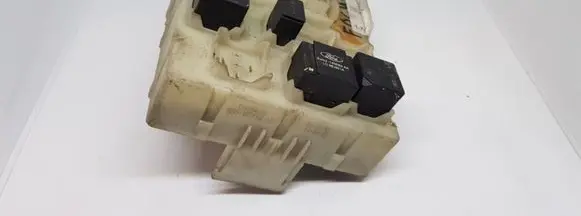 Ford Focus Fuse module 2M5T14A073BD
