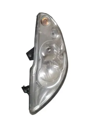 Renault Master III Headlight/headlamp 17064601 17064603