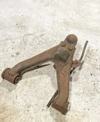 Mitsubishi Pajero Rear upper control arm/wishbone