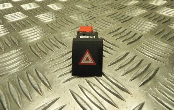 Skoda Fabia Mk2 (5J) Hazard light switch 5J0953235A I9816