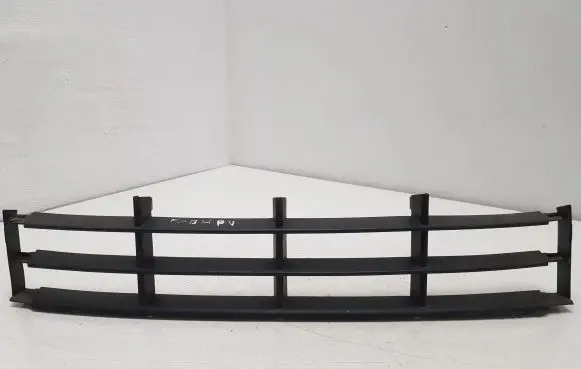 Skoda Fabia Mk2 (5J) Front bumper lower grill 5J0853677A
