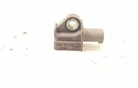 Mercedes-Benz C W204 Airbag deployment crash/impact sensor 2048201985 2128204926