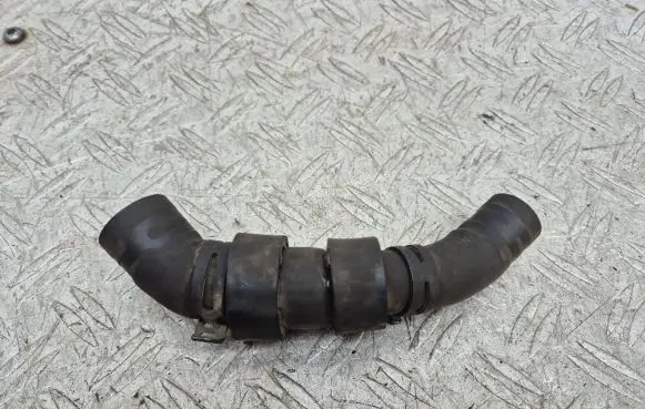 Skoda Octavia Mk3 (5E) Engine coolant pipe/hose 5Q0122073R