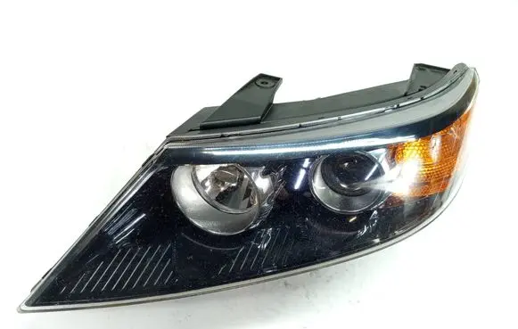 KIA Sorento Headlight/headlamp 92101-2P090