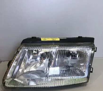 Volkswagen PASSAT B5 Headlight/headlamp MVW123H031