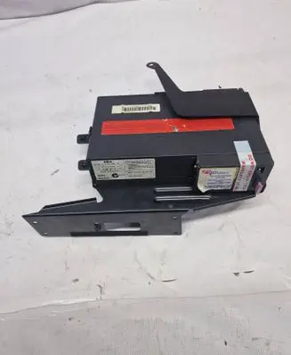 BMW M3 CD/DVD changer 6913388 020258 2003APMA