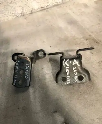 Lexus IS 220D-250-350 Front door hinge set 
