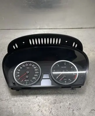 BMW 5 E60 E61 Speedometer (instrument cluster) 6983153