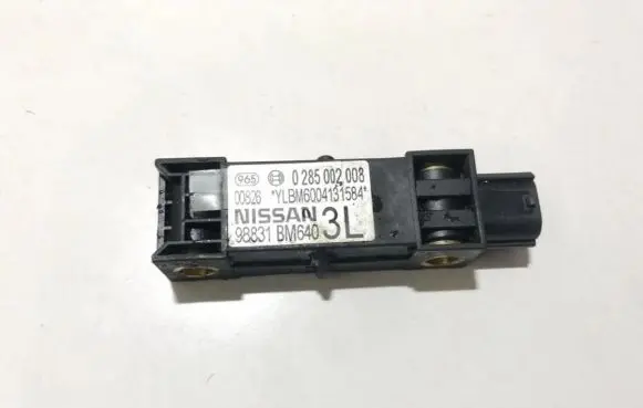 Nissan Almera N16 Airbag deployment crash/impact sensor 0285002008 98831bm640