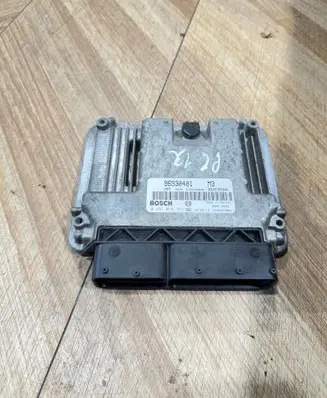 Chevrolet Epica Engine control unit/module 96930401 1039S27980 0281016721
