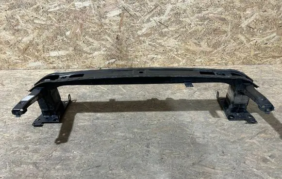 Volkswagen PASSAT B8 Front bumper cross member 3G0807611A