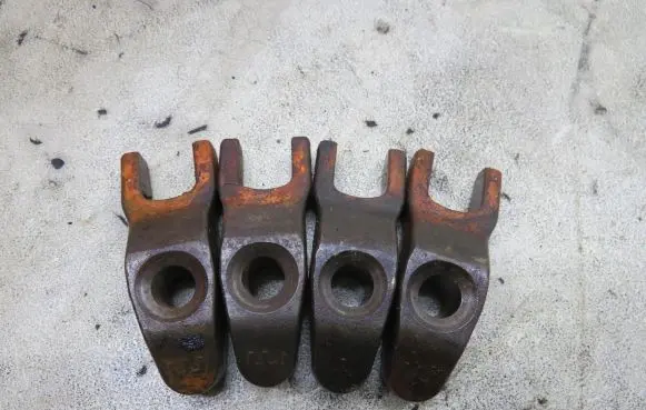 KIA Carens III Fuel Injector clamp holder