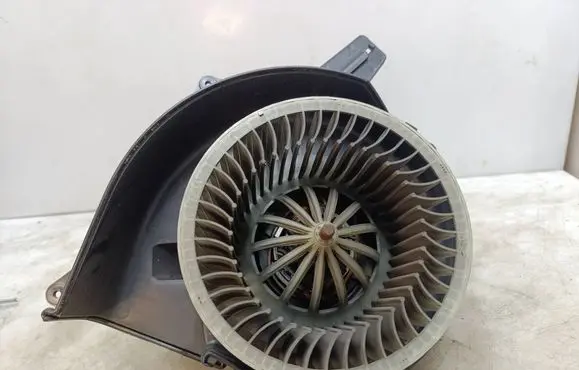 Skoda Roomster (5J) Heater fan/blower 6Q1819015G A9674