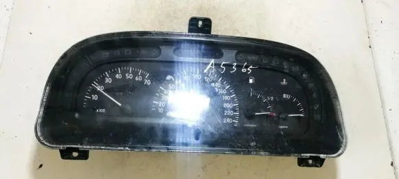Renault Laguna I Speedometer (instrument cluster) 8200022435C 216557713D