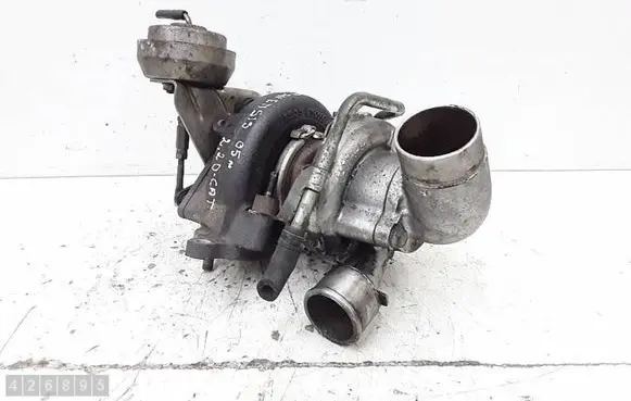 Toyota Avensis T250 Turbo 172010R020