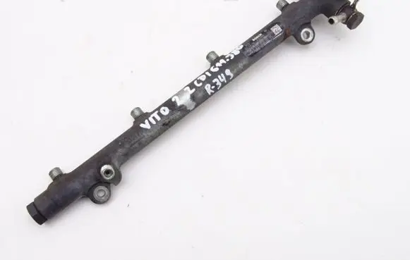 Mercedes-Benz Vito Viano W638 Fuel main line pipe 0445214004
