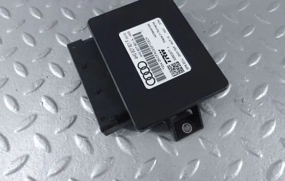 Audi A6 C7 Hand brake control module 4H0907801F 4H0907801A