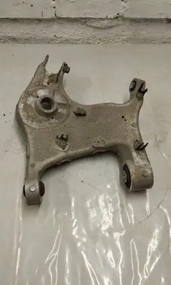 Land Rover Discovery Sport Rear control arm Lk725b531aa