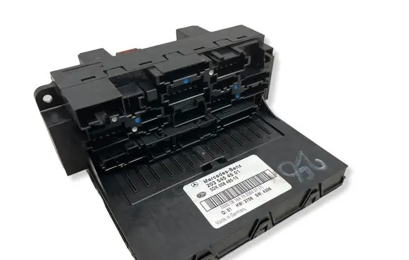 Mercedes-Benz CLC CL203 Fuse box set 2035454501 5DK00848515