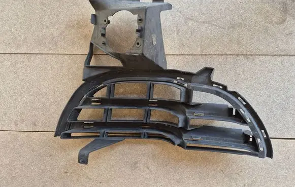 Porsche Cayenne (92A) Front bumper lower grill 7P5807682B