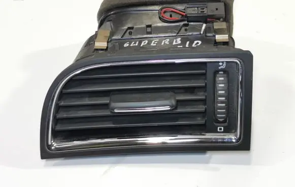 Skoda Superb B6 (3T) Dashboard side air vent grill/cover trim 3T0819701