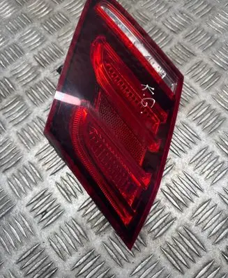 Mercedes-Benz E W212 Tailgate rear/tail lights 613991