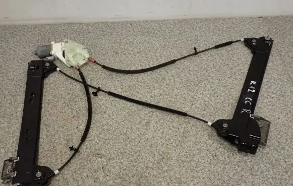 Nissan Micra C+C Front door window regulator with motor