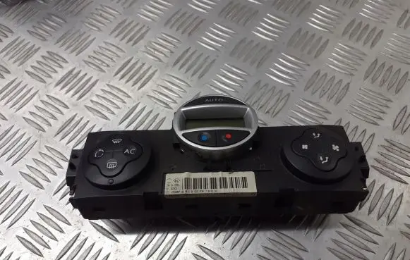Renault Scenic II - Grand scenic II Interior fan control switch 8200265572