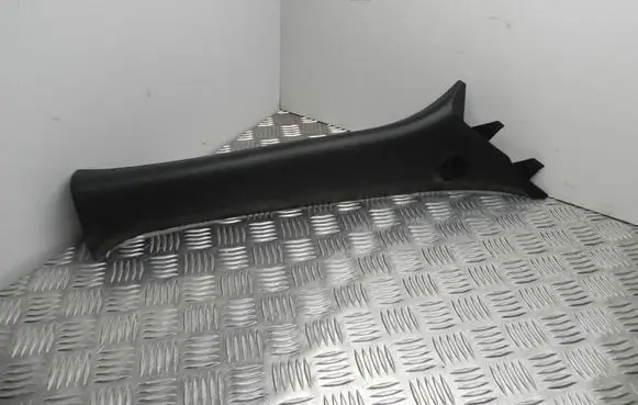 Nissan Juke I F15 (A) pillar trim 769111KB0A Baldai2962