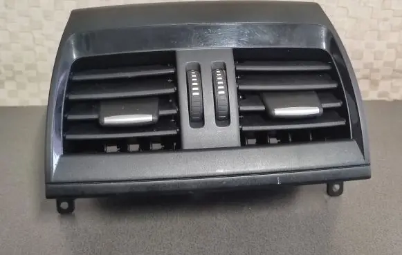 BMW X5 F15 Dash center air vent grill 9252012