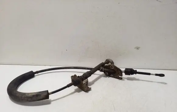 Mitsubishi Pajero Gear shift cable linkage 