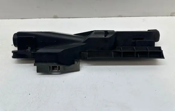 BMW Z4 E85 E86 Radiator mount bracket 7530252