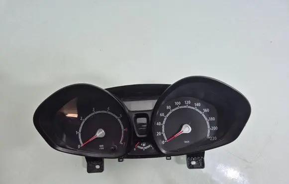 Ford Fiesta Speedometer (instrument cluster) 8A6T10849AM