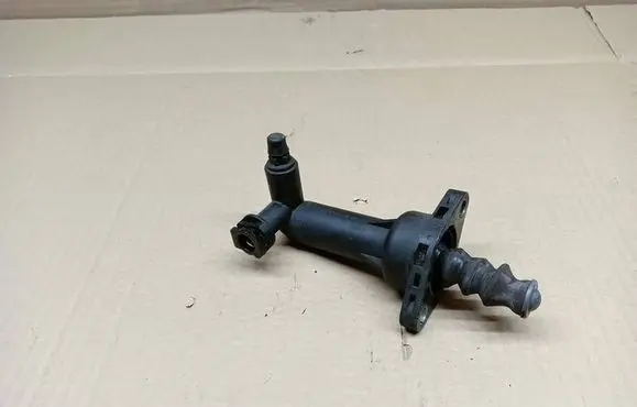 Volkswagen Golf Plus Clutch slave cylinder 6Q0721261F