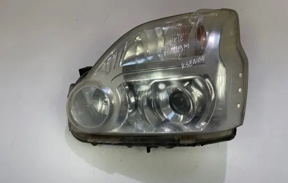 Nissan X-Trail T31 Headlight/headlamp