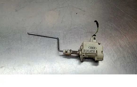 Audi A4 S4 B6 8E 8H Holder (bracket) 8E0862153