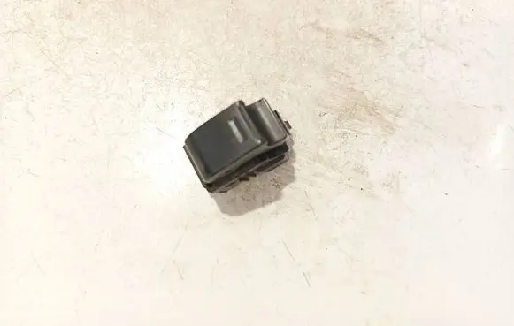 Toyota Hilux (AN10, AN20, AN30) Electric window control switch