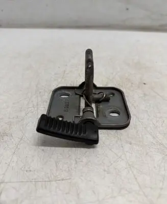 Volkswagen Golf VII Engine bonnet (hood) release handle 5G0823186