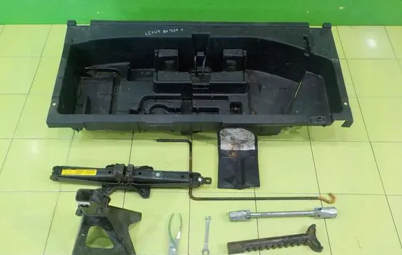 Lexus RX 300 Other interior part NAPRAWCZY