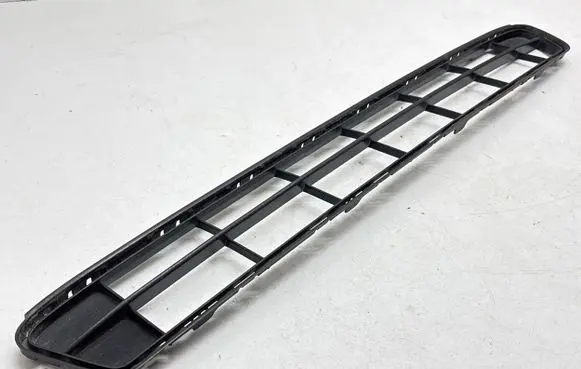 Subaru XV II Front bumper lower grill 57731FL110