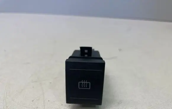Volkswagen Polo IV 9N3 Windscreen/window heater switch 6Q0959621