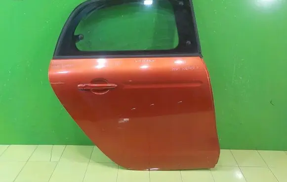 Smart ForFour II W453 Rear door WP134
