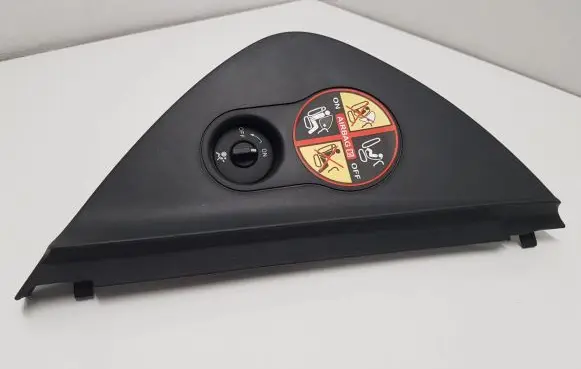 Renault Kangoo II Dashboard side end trim 8200872378 820087380 8200169589D