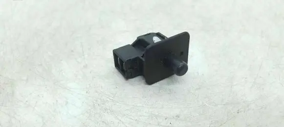 Mercedes-Benz E W210 Front door sensor coupe 2028202110