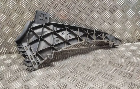 Audi Q7 4L Front bumper mounting bracket 4L0807284B